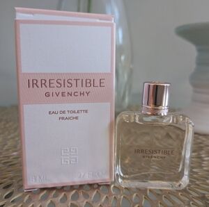 Givenchy mini